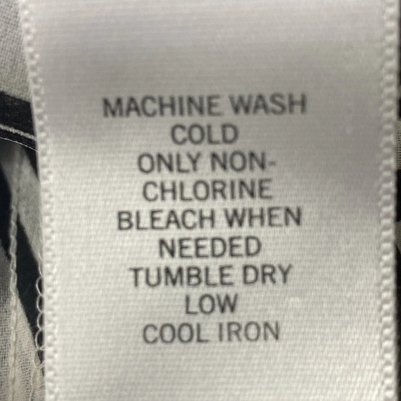 Banana Republic Black & White Geometric Patterned 3/4 Sleeves Cottagecore Top M - Picture 10 of 10